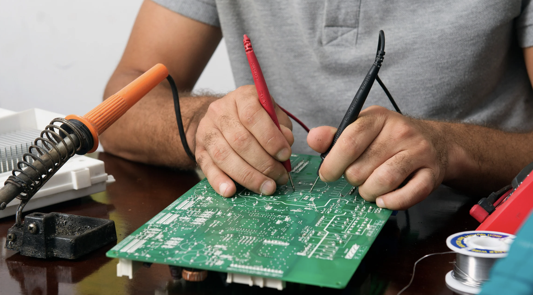 Bảo hành hỗ trợ sửa tủ lạnh Hitachi R-WB700VGV4 – Đảm bảo hoạt động bền lâu và hiệu quả cao